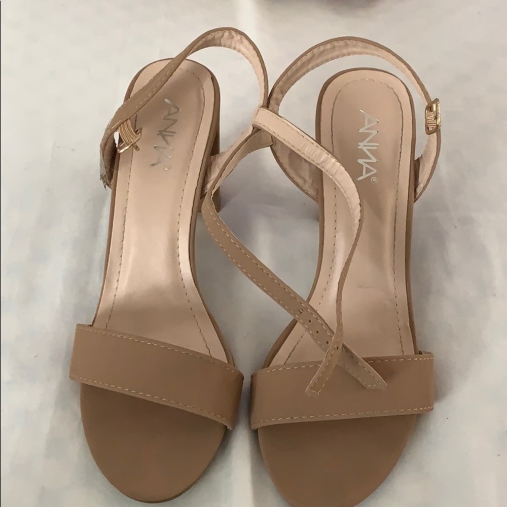 Tan Heels